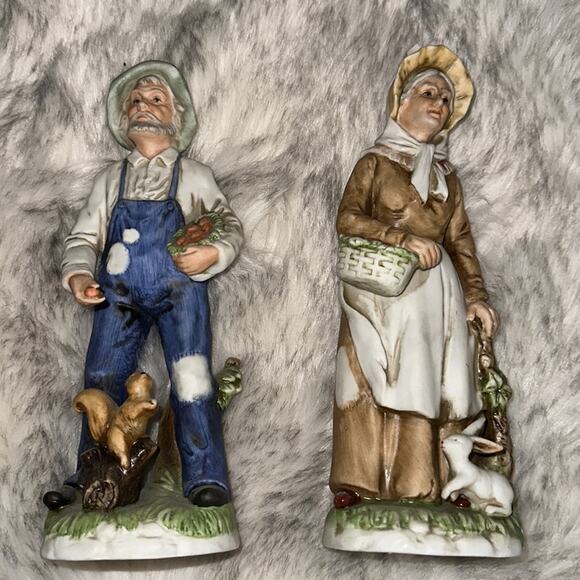 Vintage Honco Man and Woman Farmer Signed Figurines #1409 - Picture 7 of 8